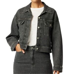 Levi’s Signature | Cropped Denim ‘95 Trucker Jacket | Washed Black | Size M